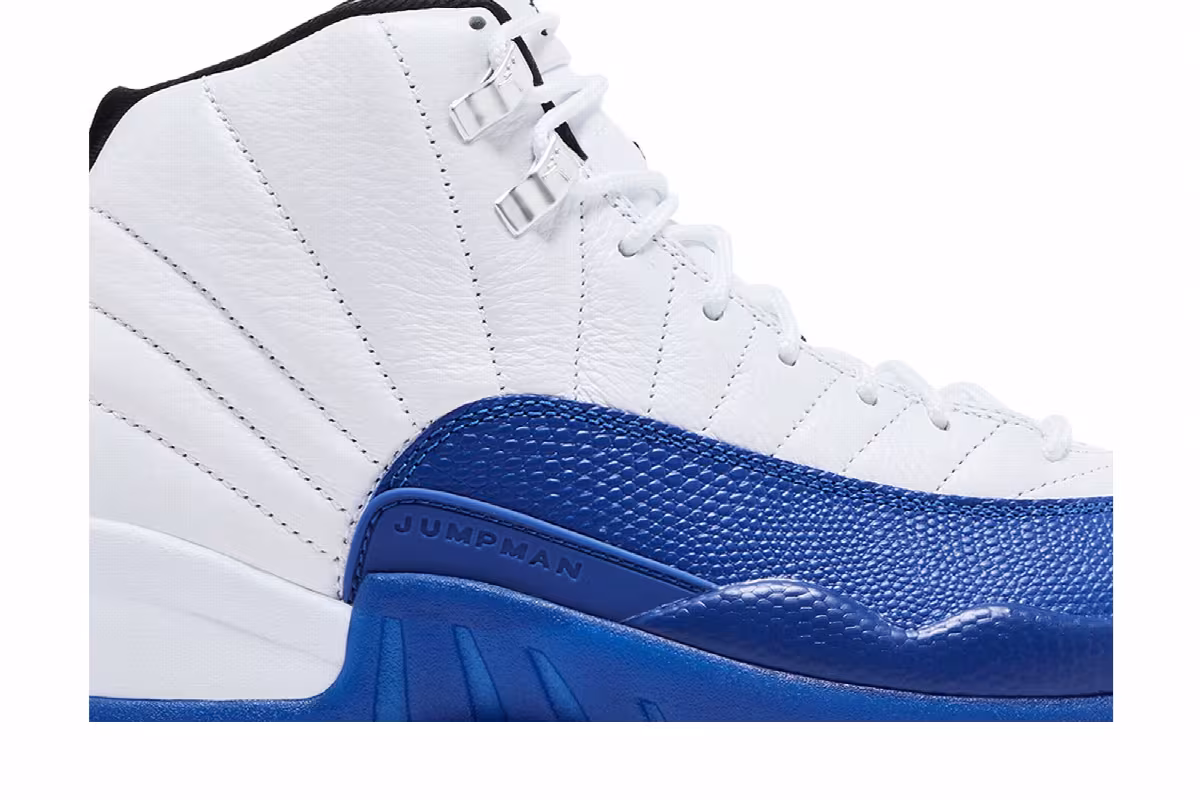 Air Jordan 12 Blueberry, view 3