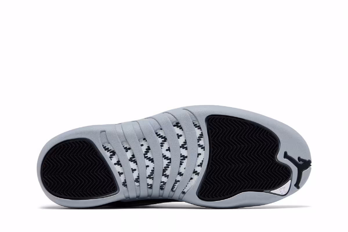 Air Jordan 12 Barons, view 5