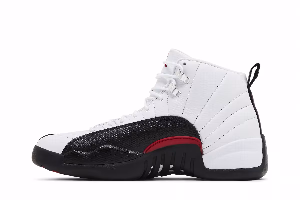 Air Jordan 12 Taxi Flip, view 4