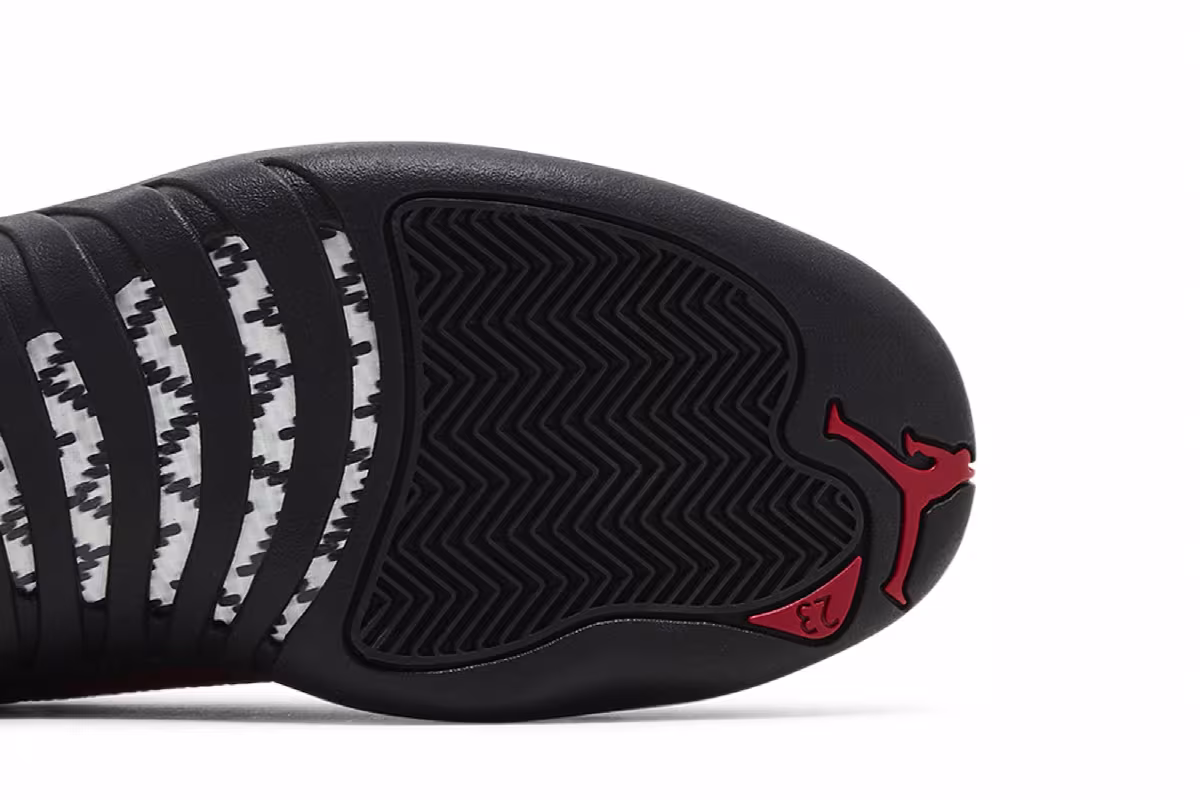 Air Jordan 12 Taxi Flip, view 6