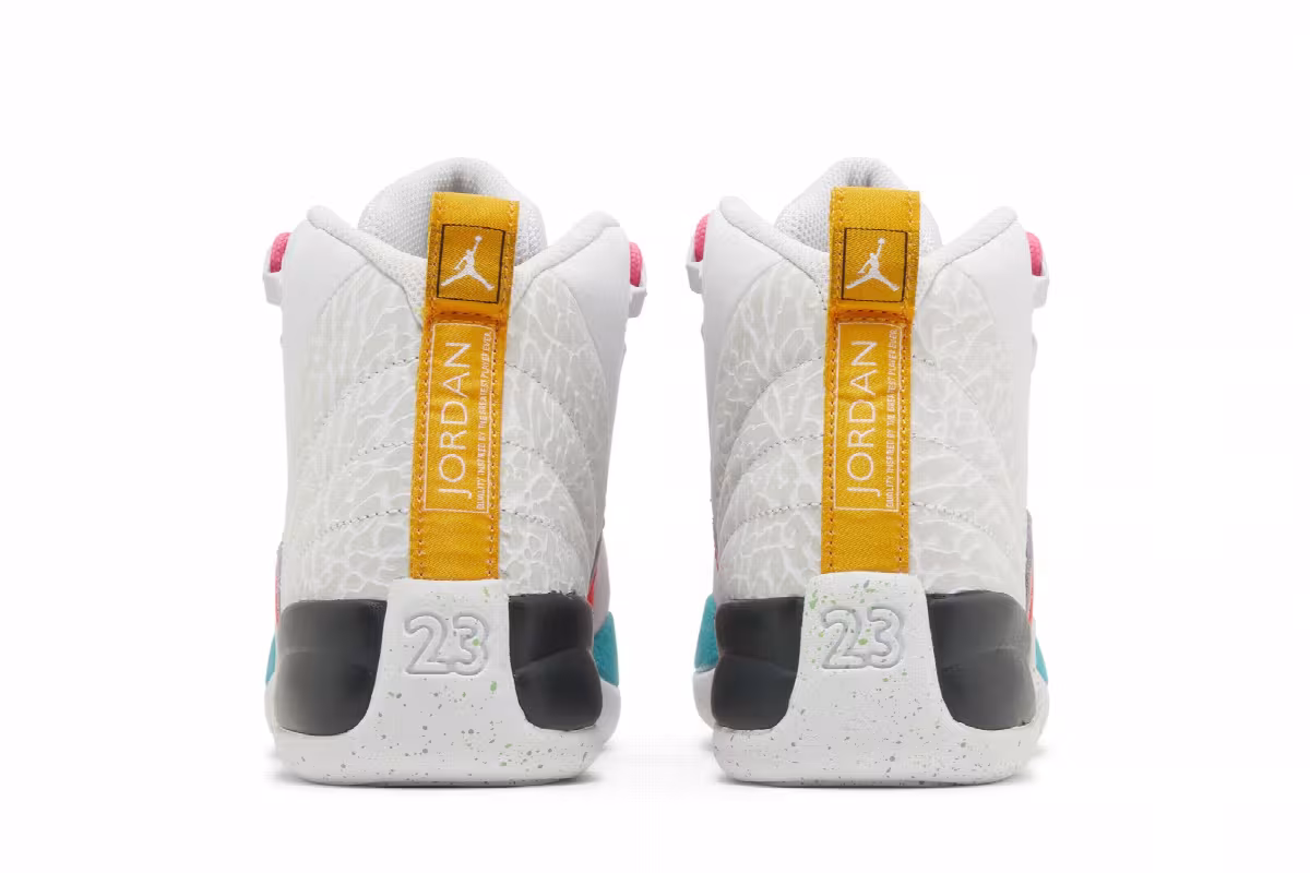 Air Jordan 12 GS White Vapor Green, view 7