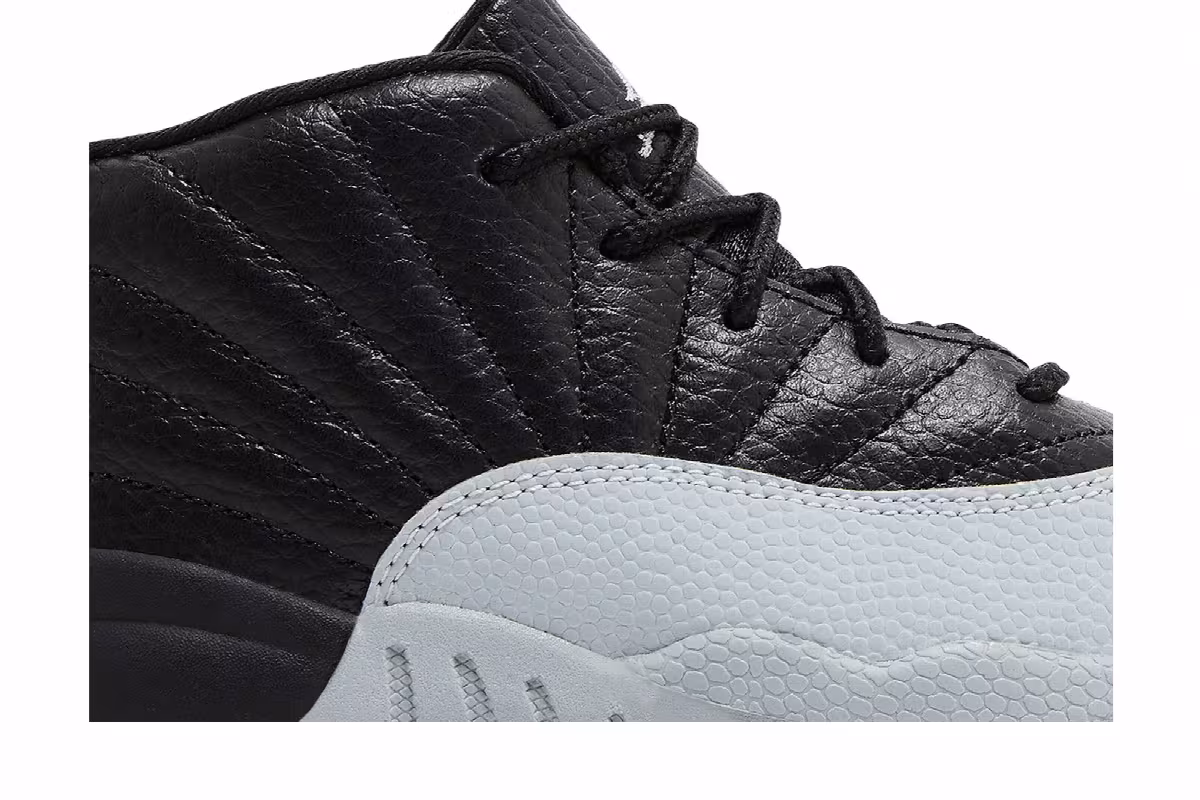 Air Jordan 12 TD Barons, view 3
