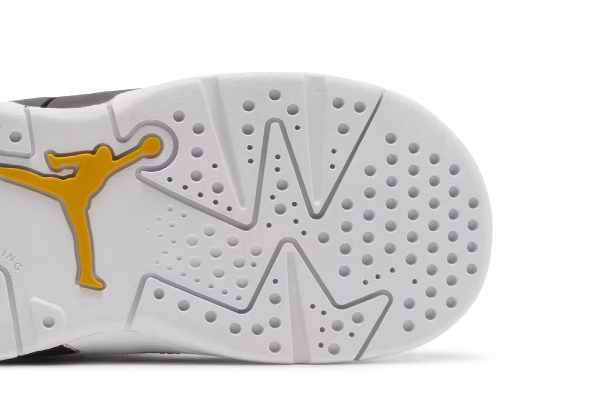 Air Jordan 6 TD Yellow Ochre, view 6