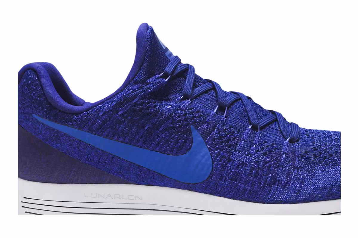Nike Lunarepic Low Flyknit 2 Deep Royal Blue, view 3