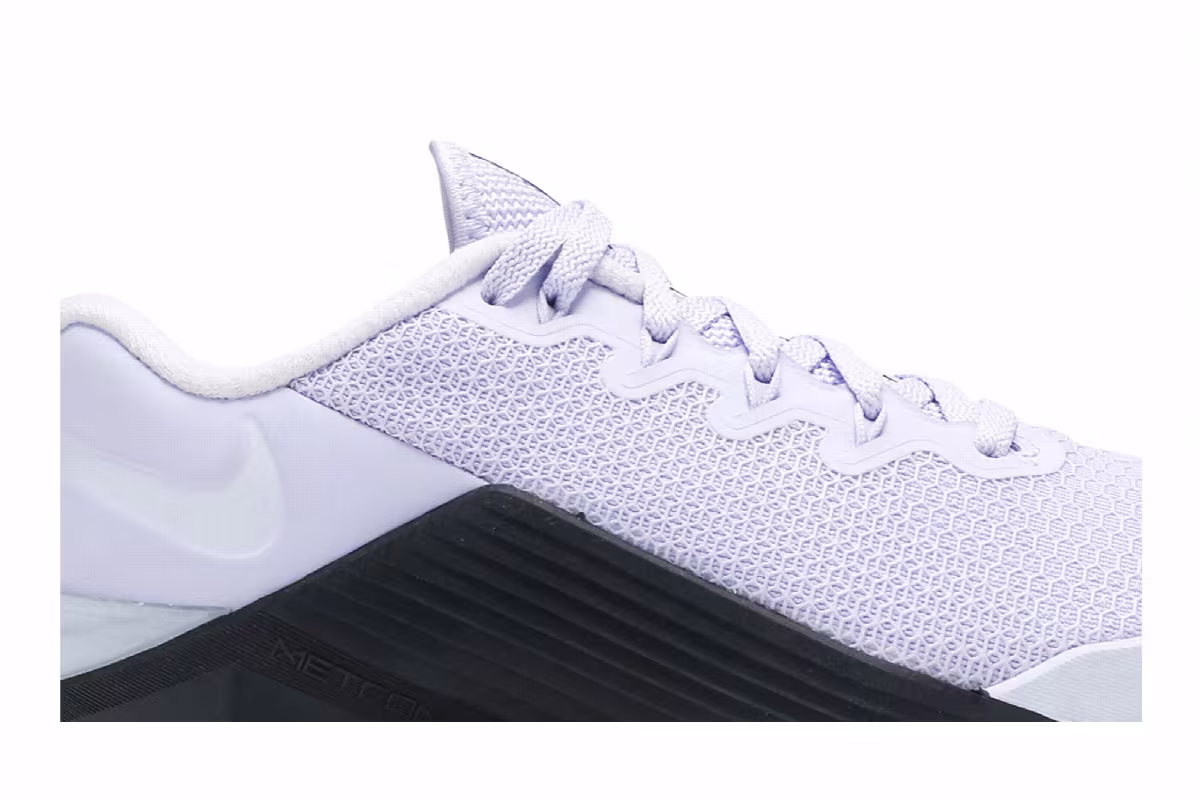Nike Women's Metcon 5 Lavender Mist, view 3