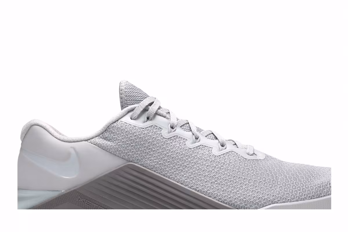 Nike Metcon 5 Gunsmoke Wolf Grey, view 3