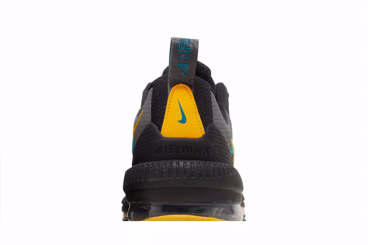 Nike Air Max Genome Smoke Grey University Gold, view 8