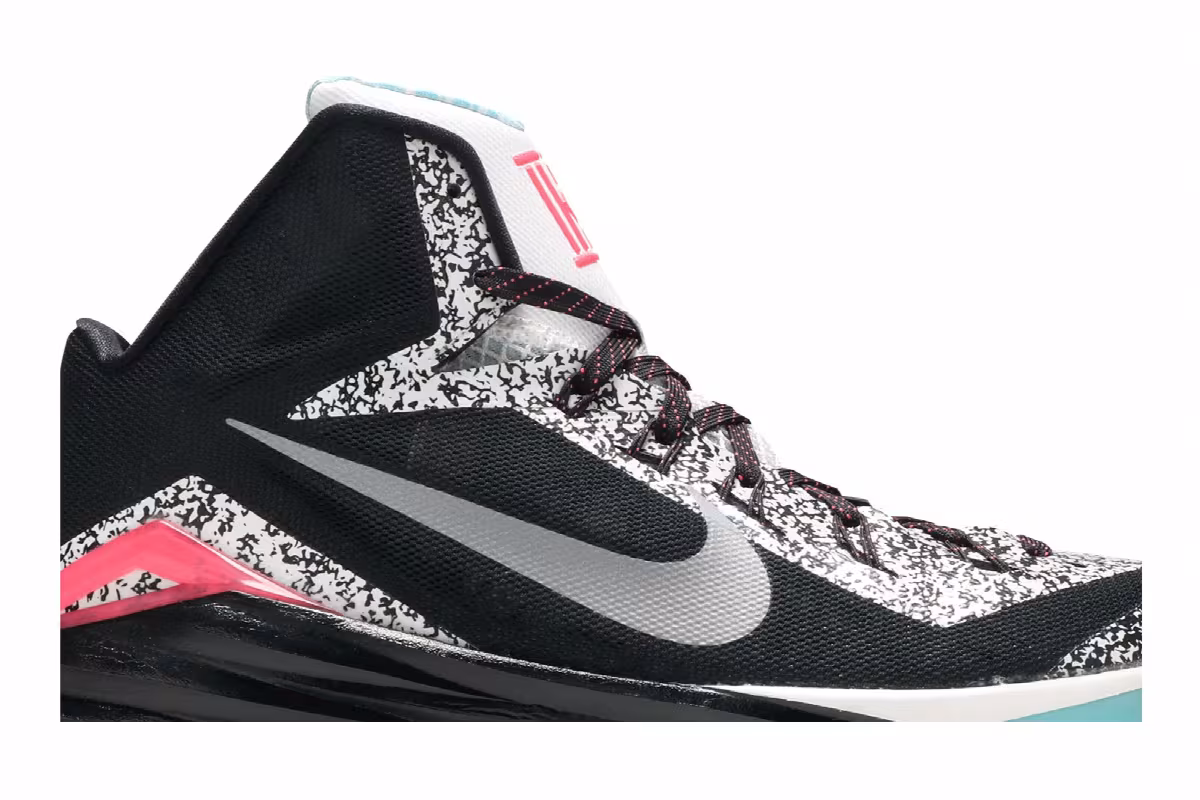 Nike Hyperdunk 2014 Kyrie Irving, view 3