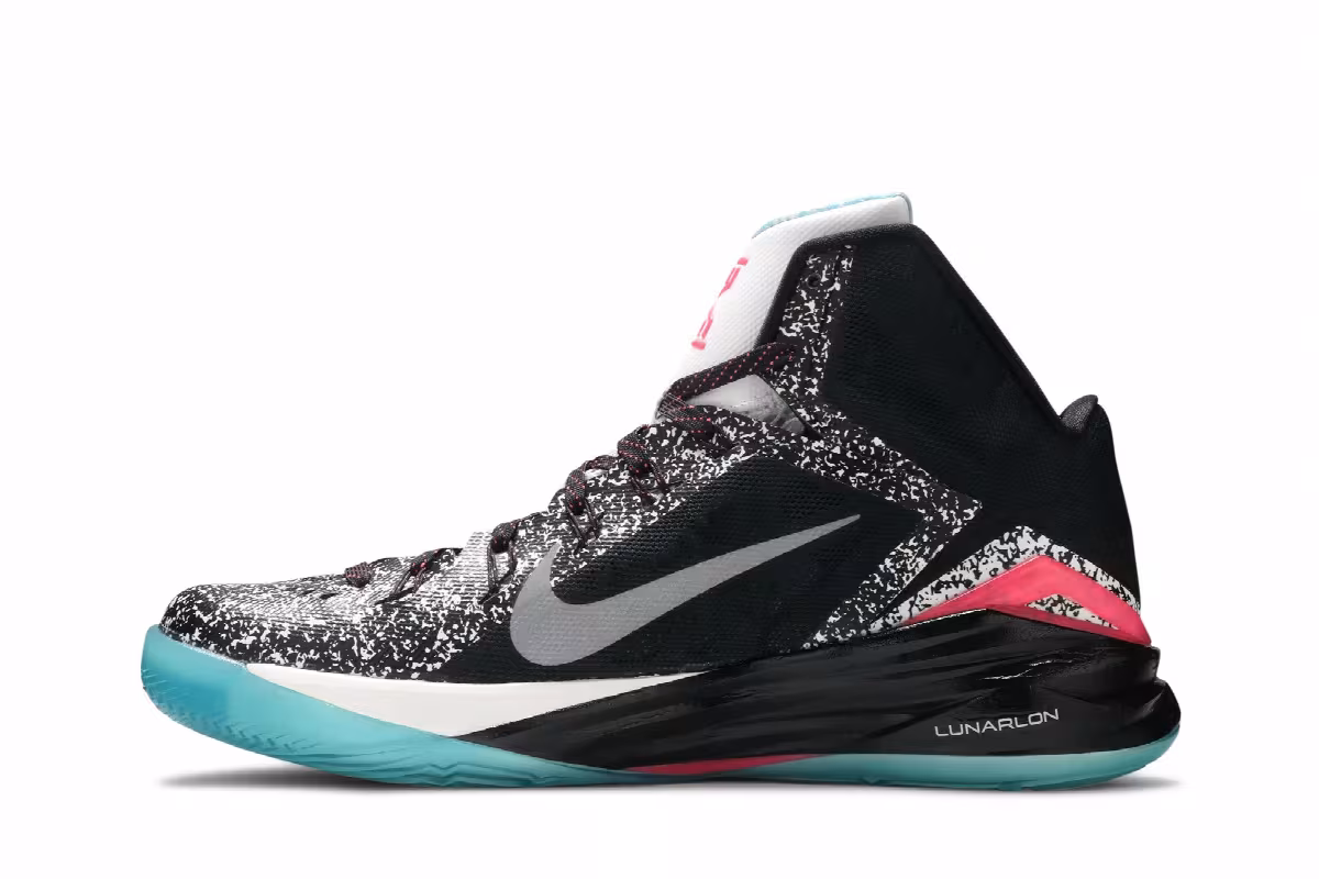 Nike Hyperdunk 2014 Kyrie Irving, view 4