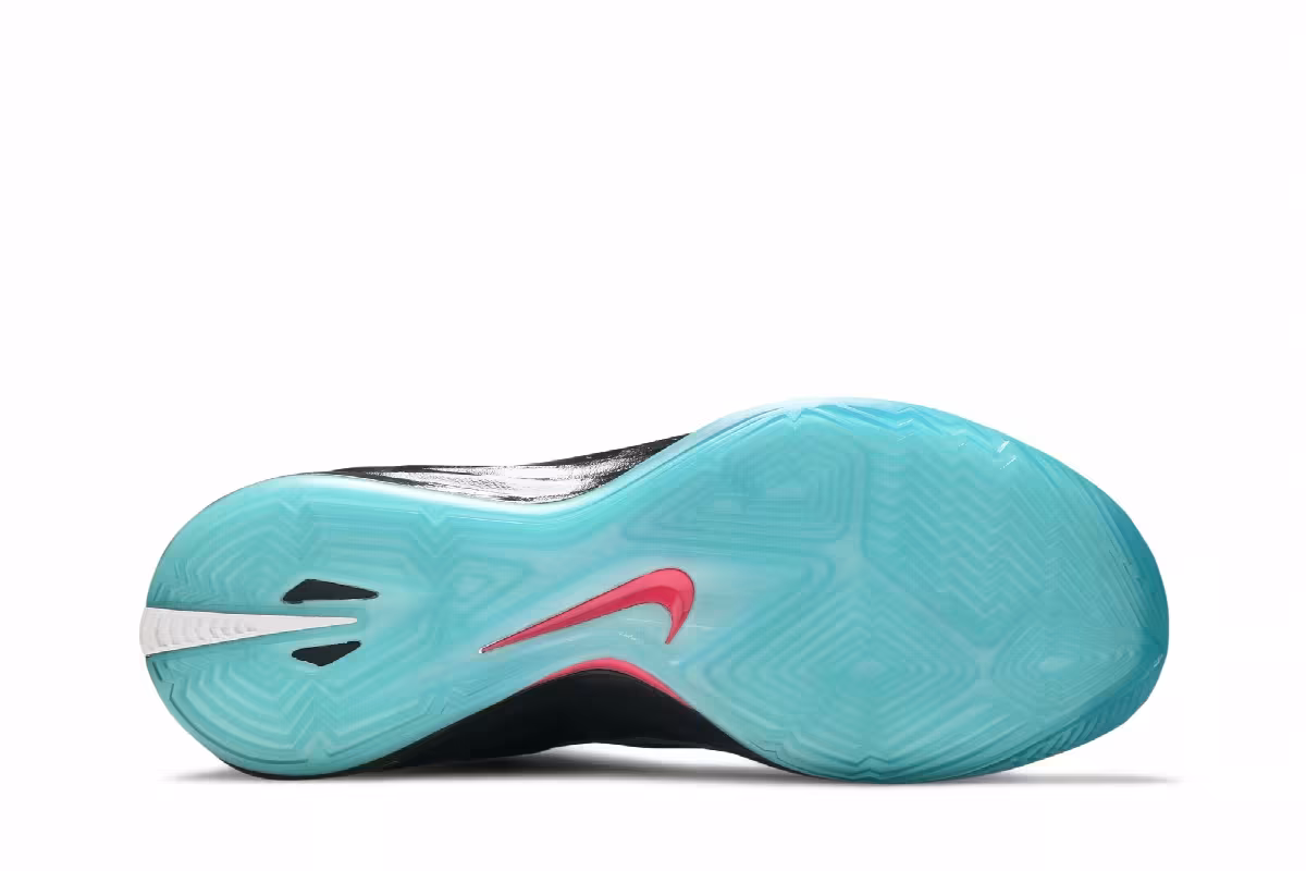 Nike Hyperdunk 2014 Kyrie Irving, view 5
