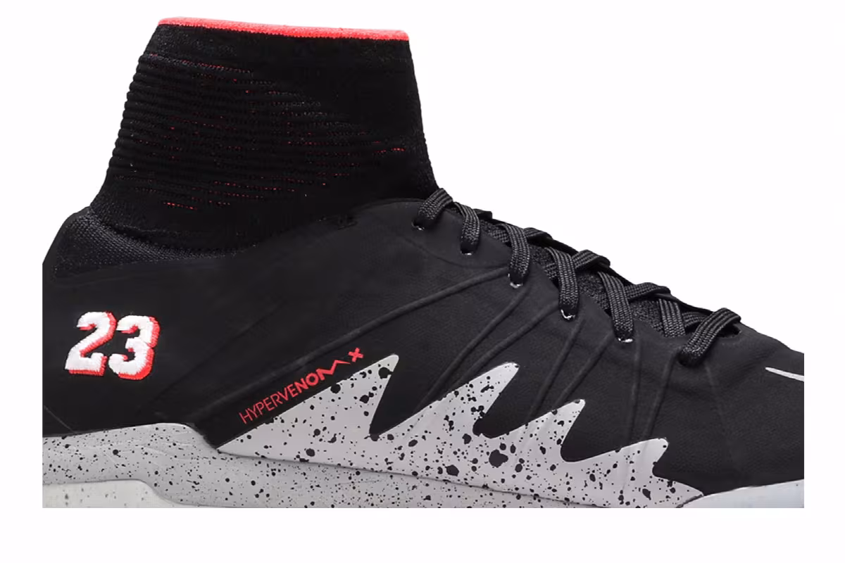 Neymar x Air Jordan x Nike HypervenomX Proximo Metallic, view 3