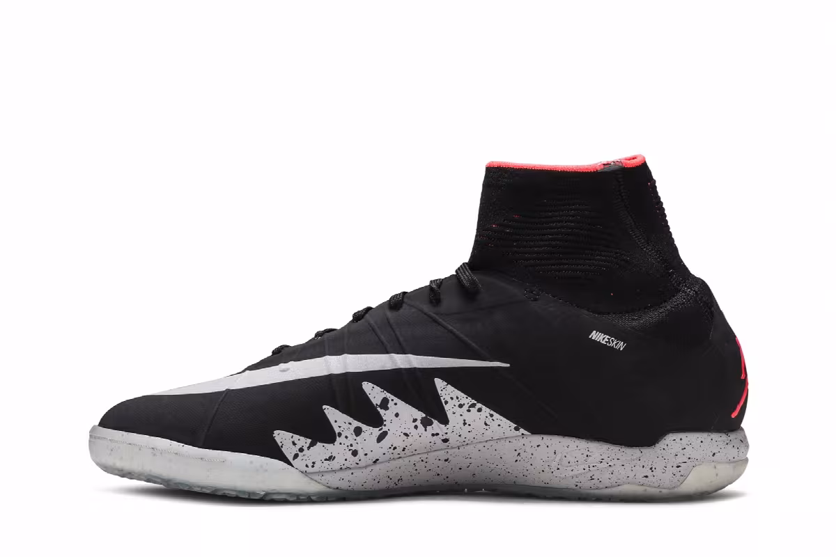 Neymar x Air Jordan x Nike HypervenomX Proximo Metallic, view 4