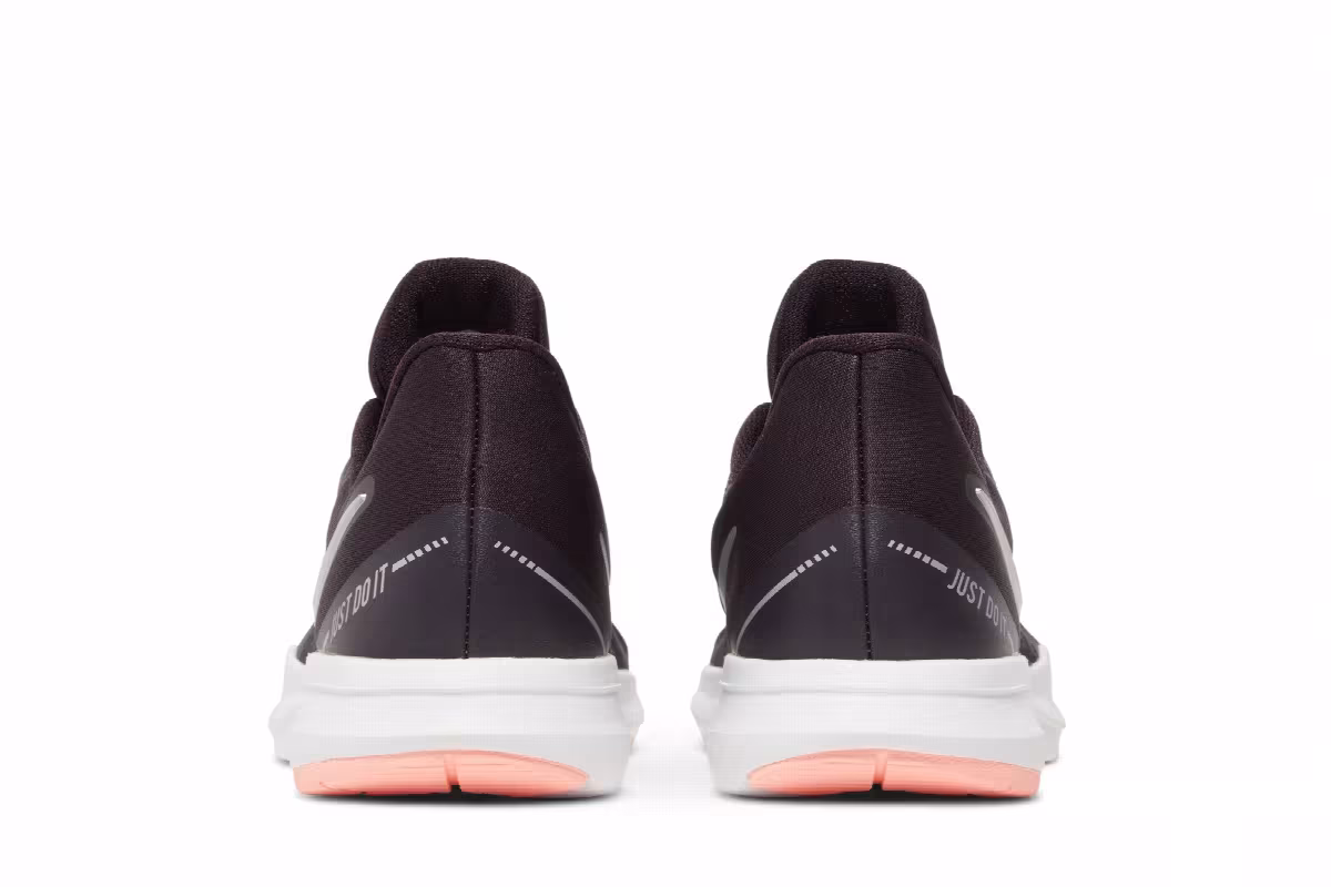 Nike Women's In-Season TR 8 Burgundy Ash, view 7