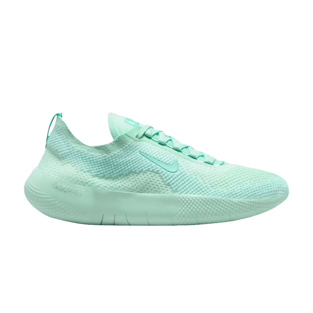 Nike Women's Free 2025 Green