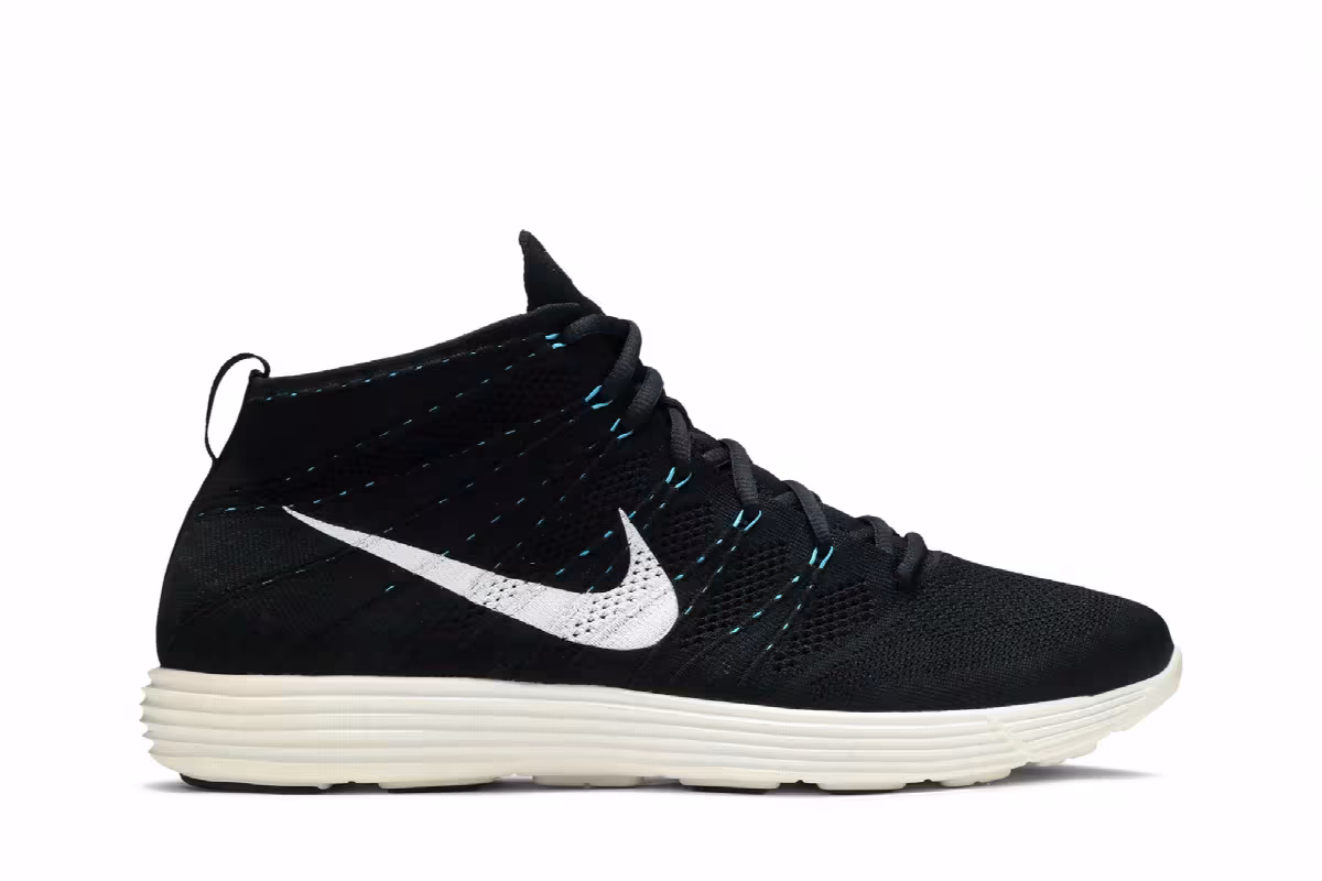 Nike Lunar Flyknit Chukka, view 2