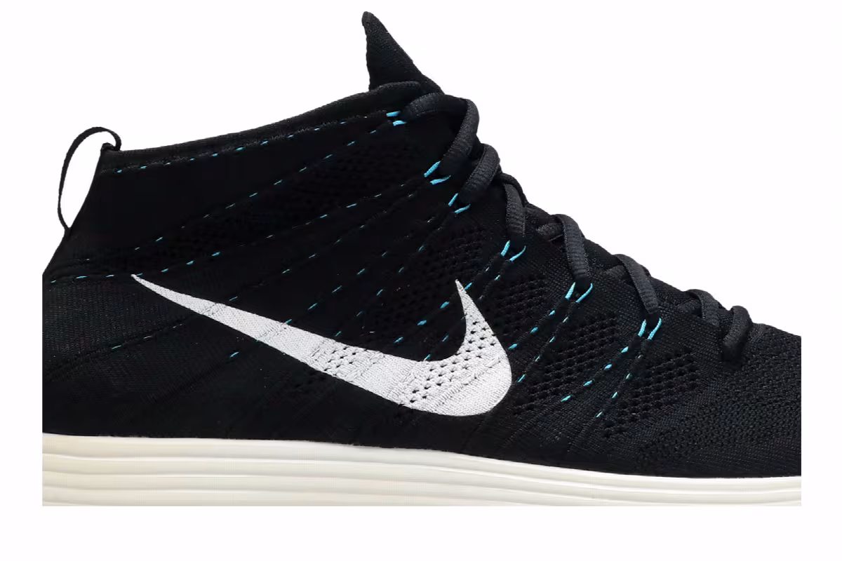 Nike Lunar Flyknit Chukka, view 3