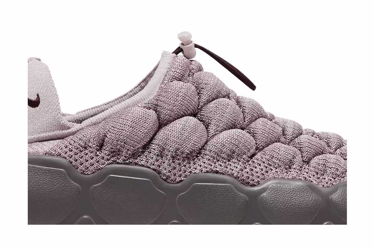 Nike Women's Flyknit Haven Platinum Violet, view 3