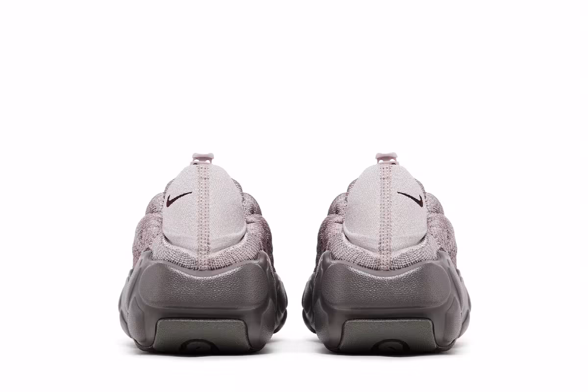 Nike Women's Flyknit Haven Platinum Violet, view 7