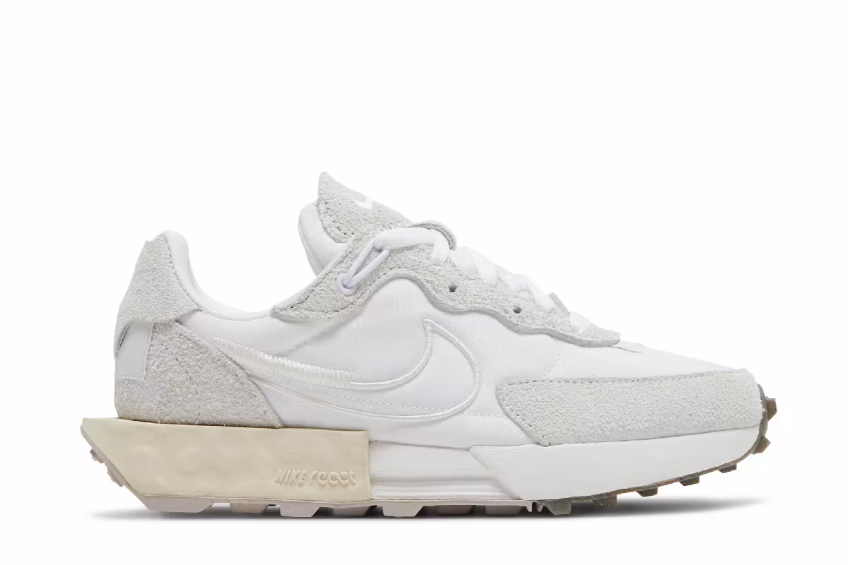 Nike Women's Fontanka Waffle White, view 2