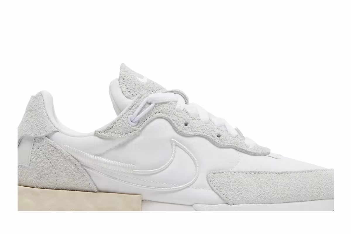 Nike Women's Fontanka Waffle White, view 3