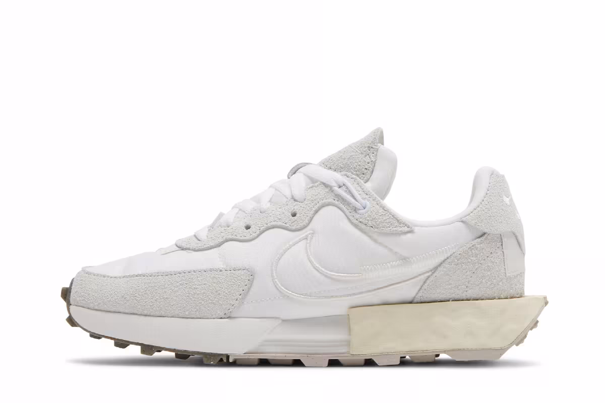 Nike Women's Fontanka Waffle White, view 4