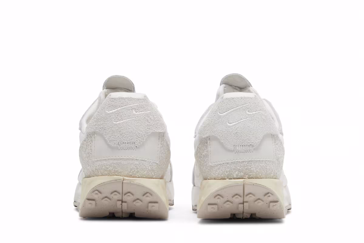Nike Women's Fontanka Waffle White, view 7