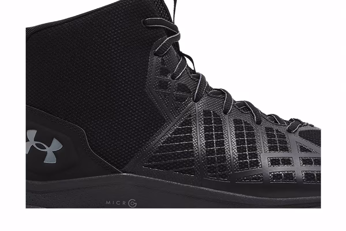 Under Armour Micro G Strikefast Mid Black Pitch Grey, view 3