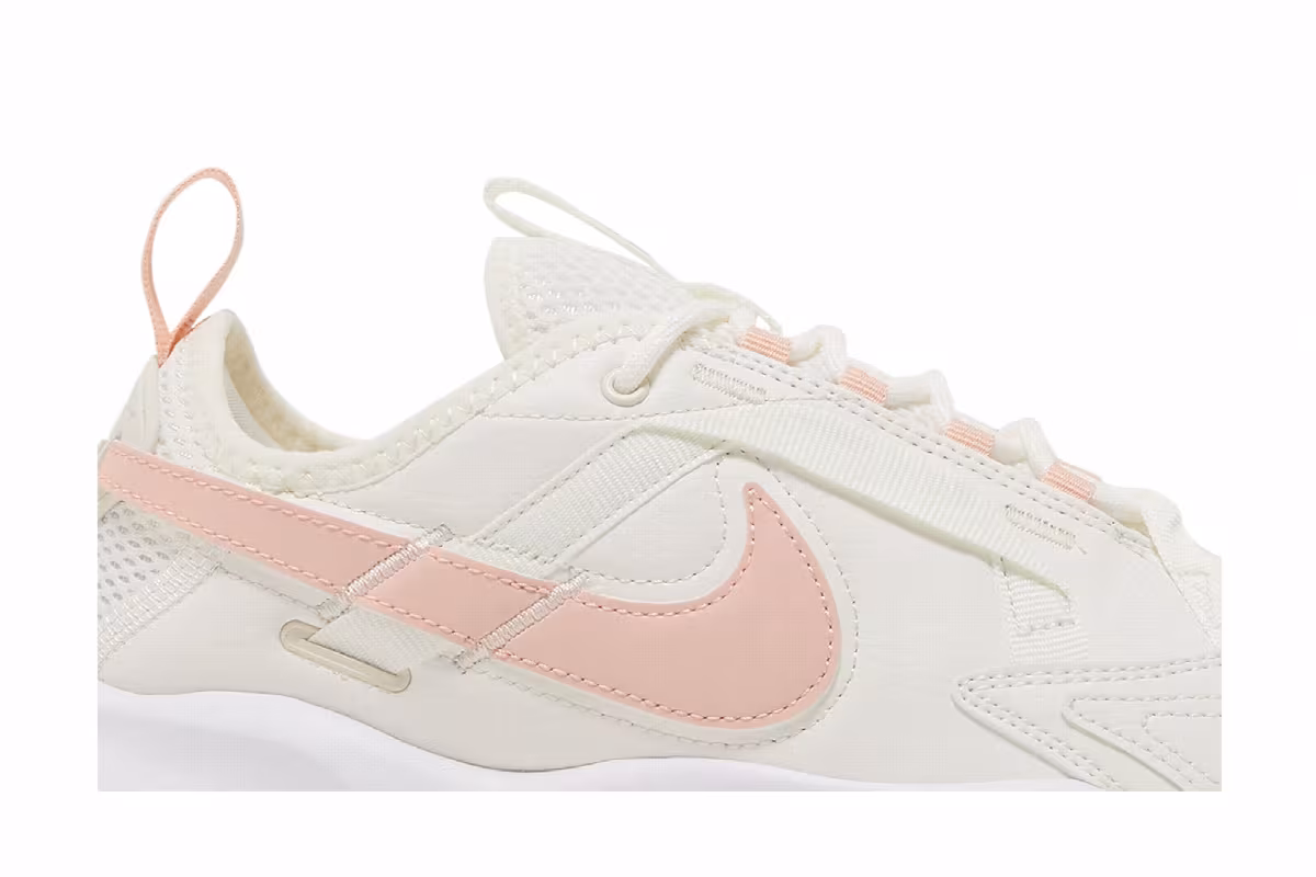 Nike Women's TC 7900 Sail Arctic Orange, view 3