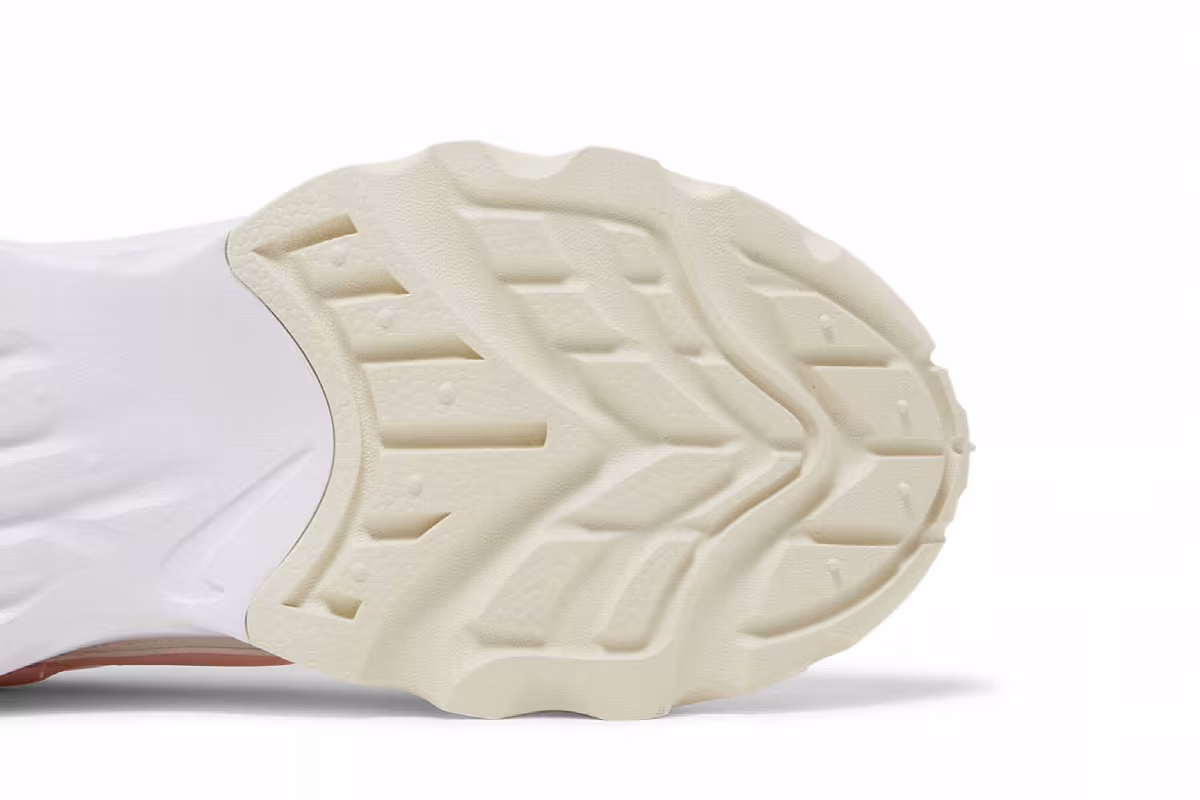 Nike Women's TC 7900 Sail Arctic Orange, view 6