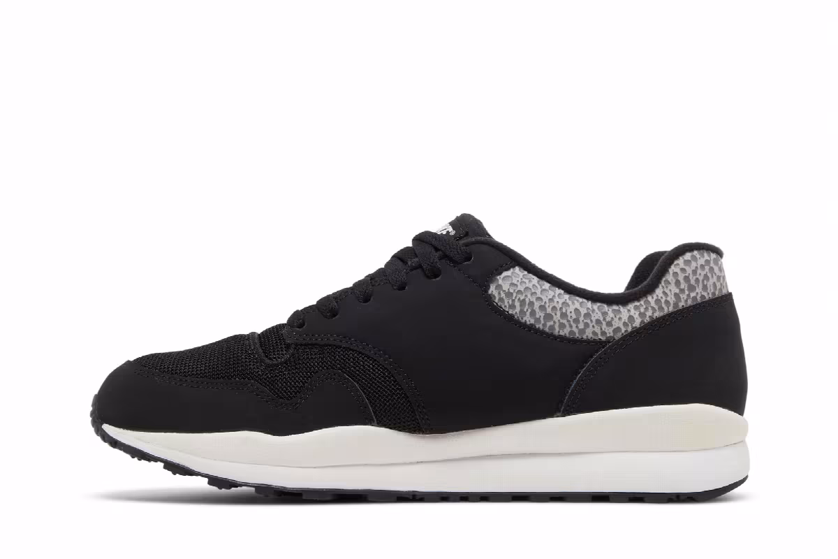 Nike Air Safari LE Black, view 4