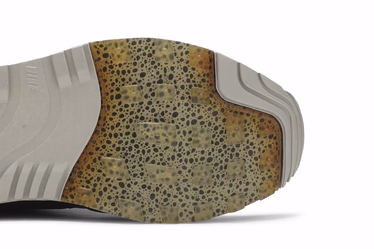 Nike Air Safari Premium Nrg, view 6