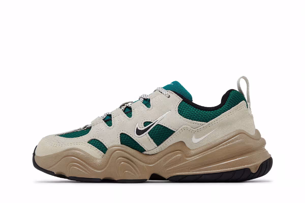 Nike Women's Tech Hera Light Orewood Geode Teal, view 4