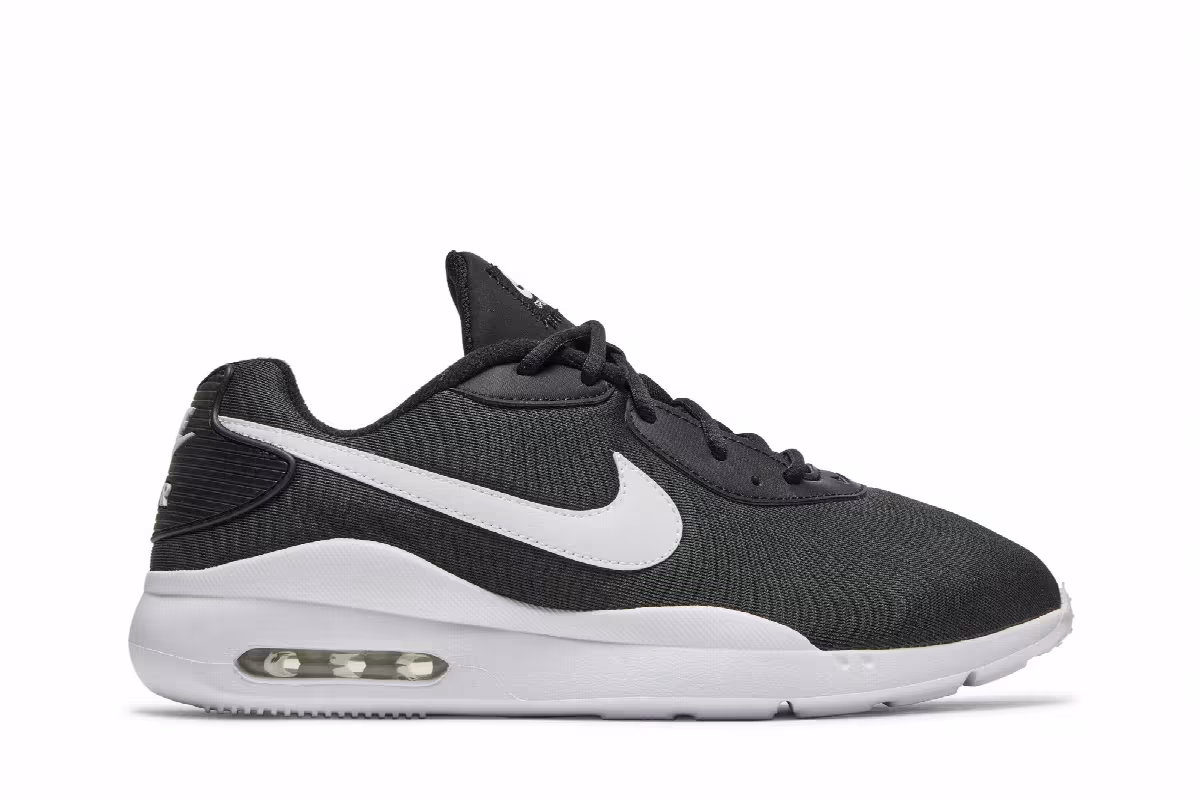 Nike Air Max Oketo WNTR Black White, view 2