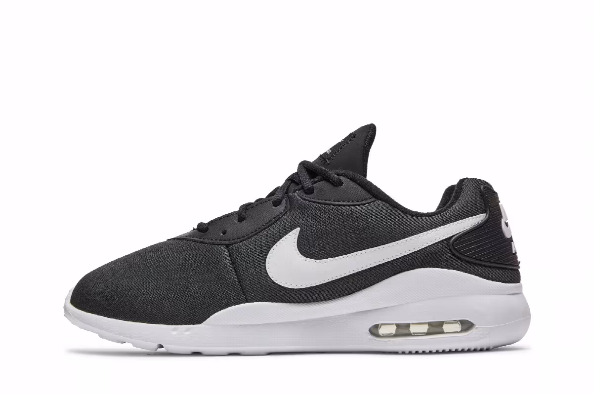 Nike Air Max Oketo WNTR Black White, view 4