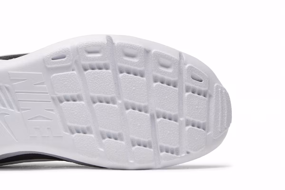 Nike Air Max Oketo WNTR Black White, view 6
