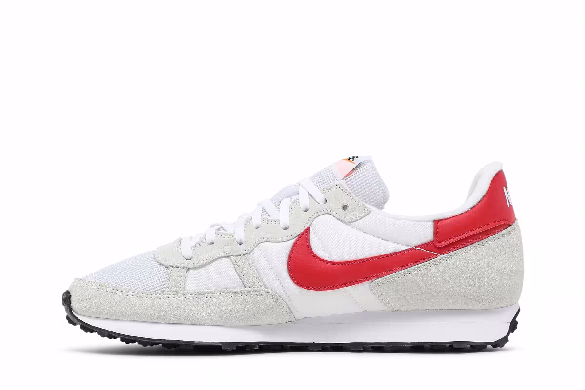 Nike Challenger OG White University Red, view 4