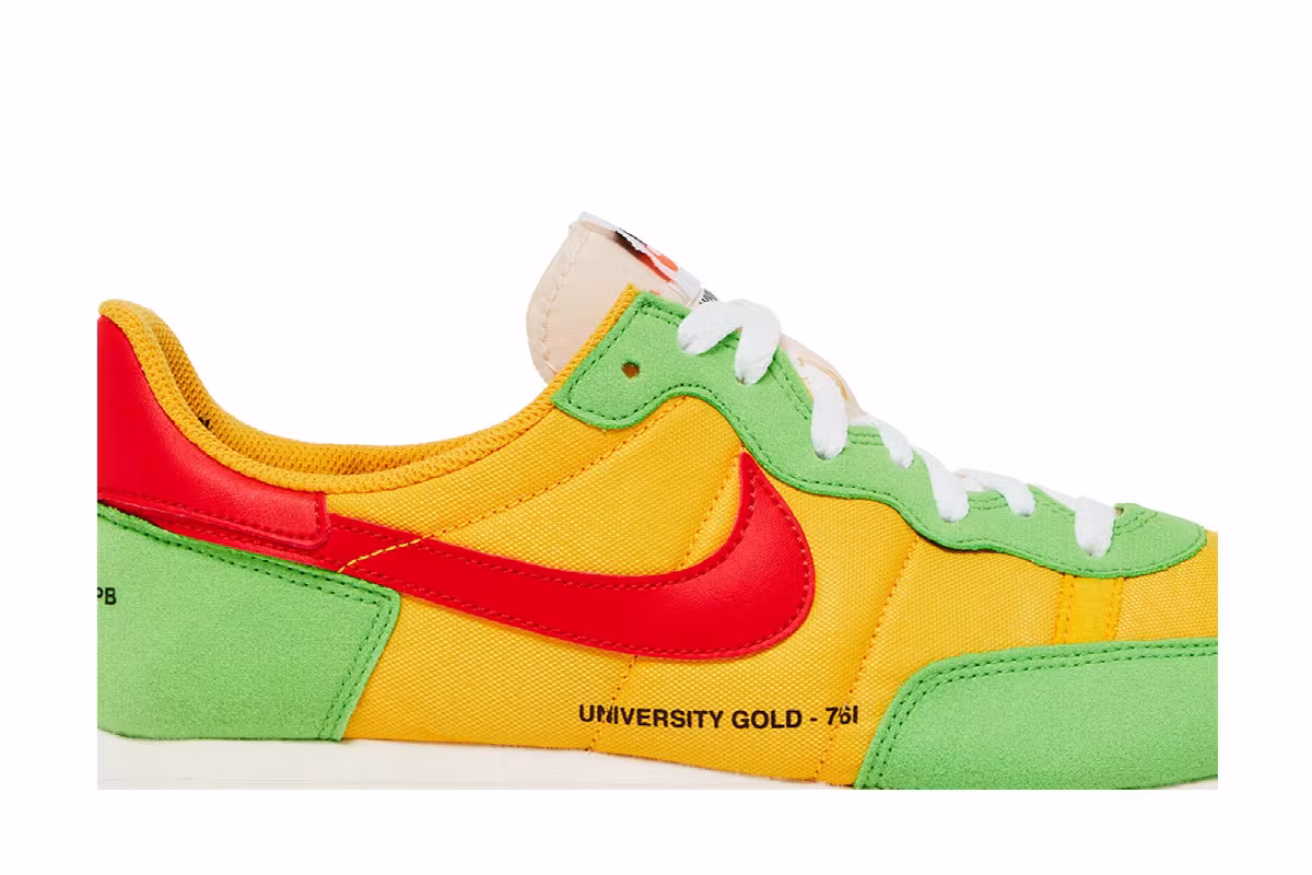 Nike Challenger OG University Gold Green Nebula, view 3
