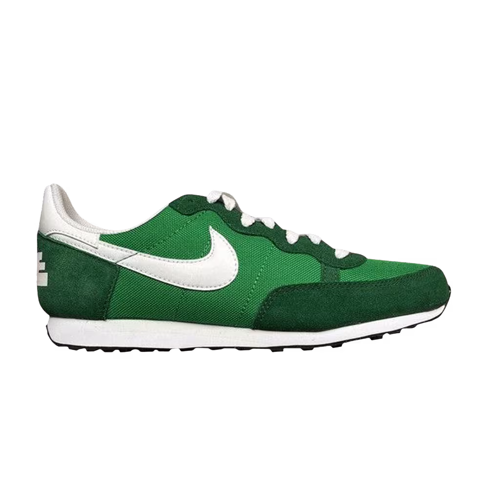 Nike Challenger Victory Green