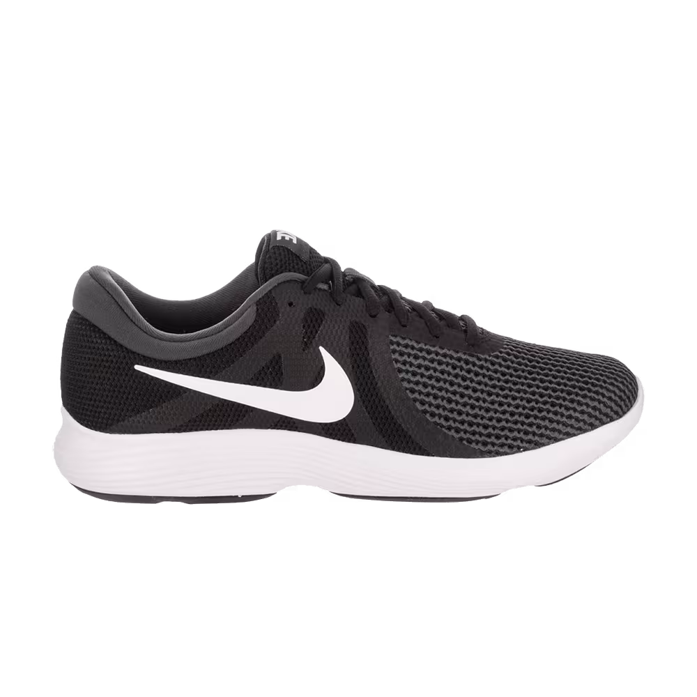 Nike Revolution 4 Black