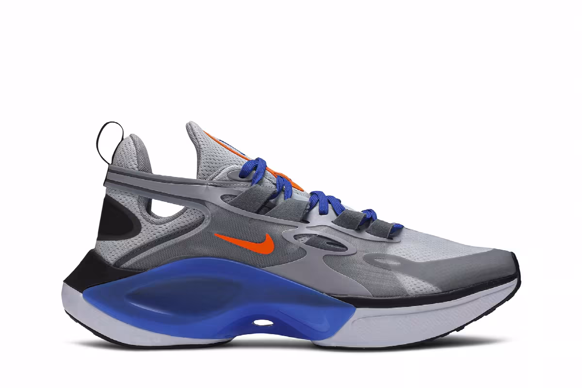 Nike Signal D/MS/X Knicks, view 2