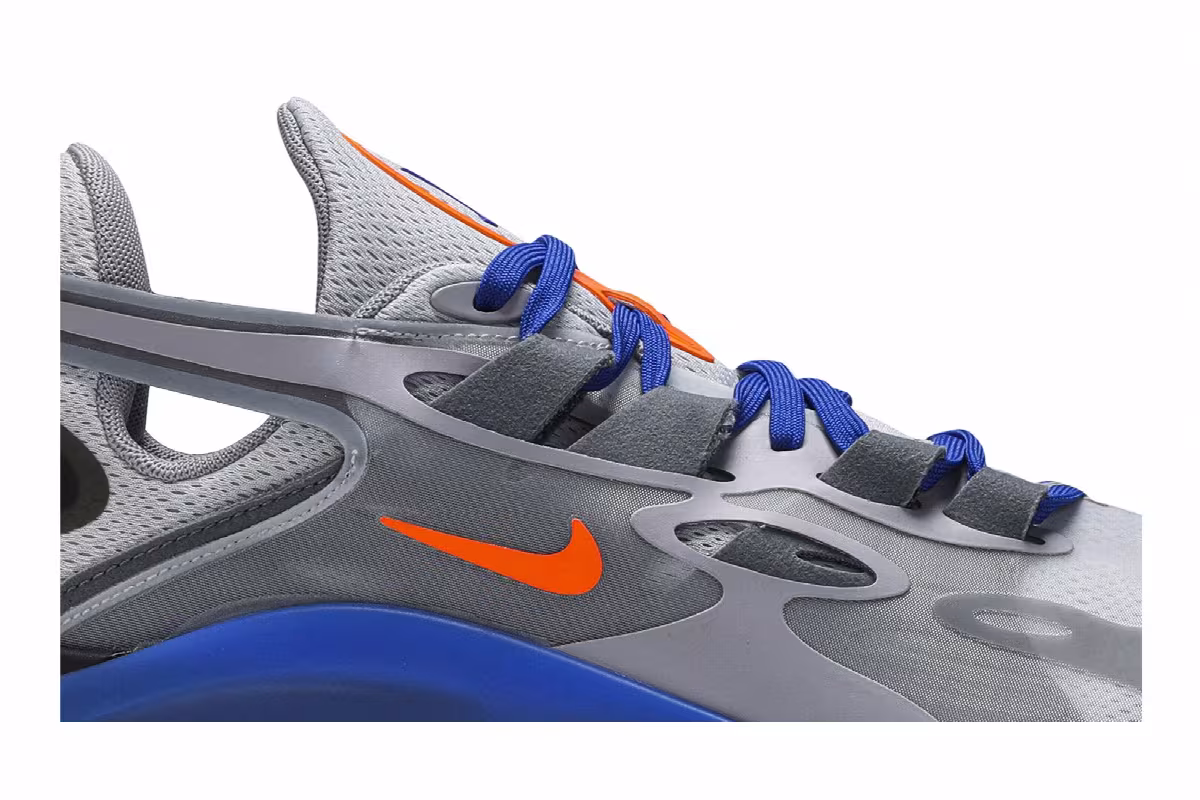 Nike Signal D/MS/X Knicks, view 3