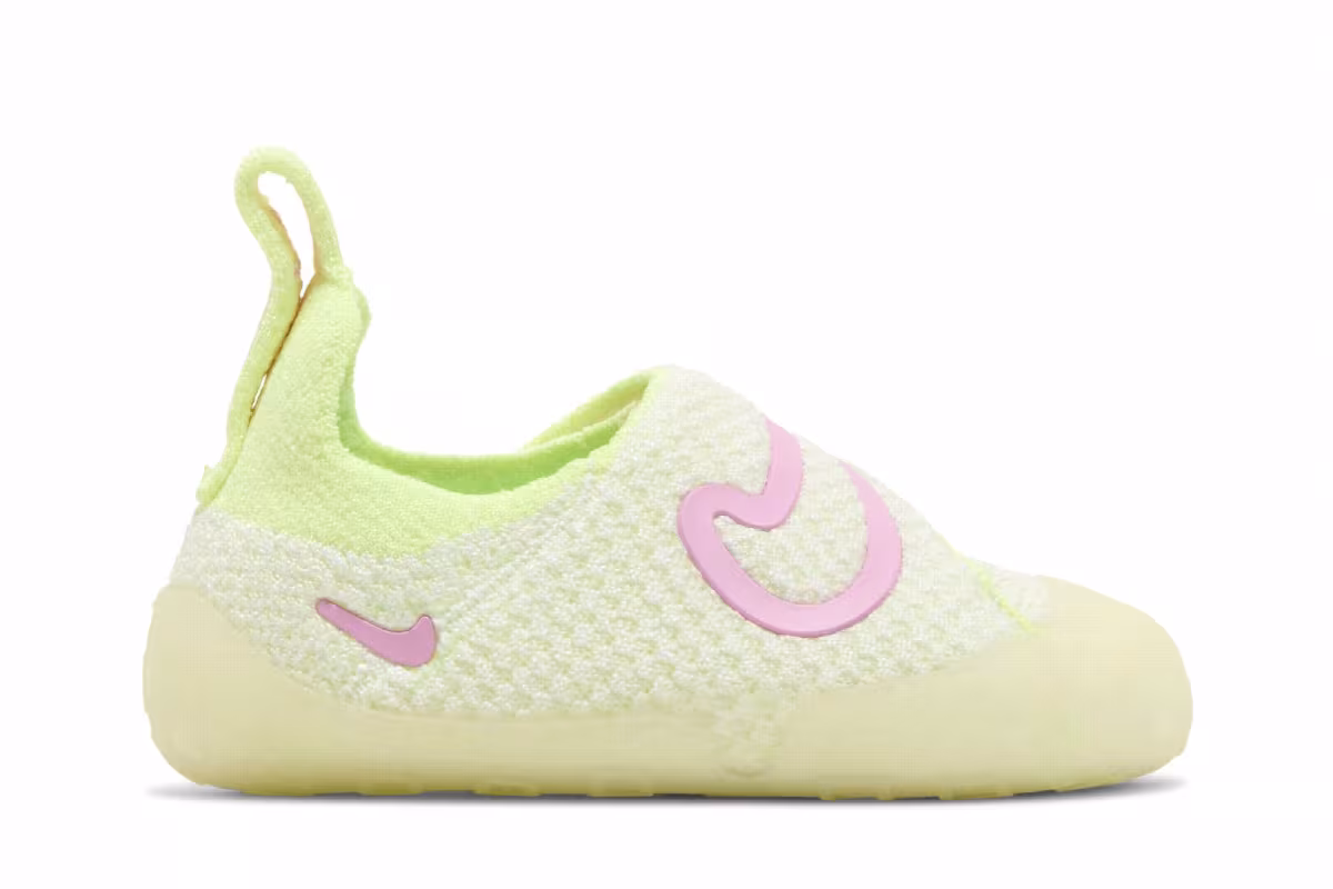 Nike Swoosh 1 TD Coconut Milk Pink Rise, view 2