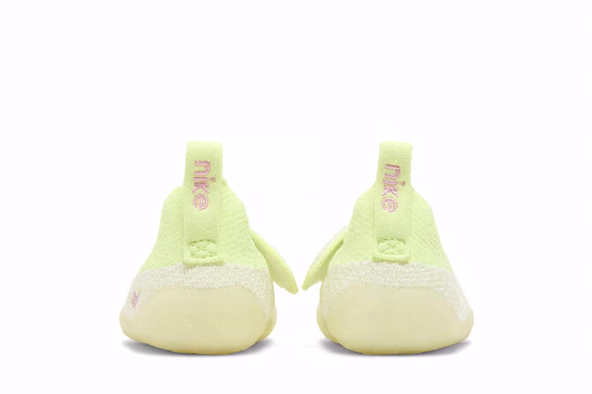 Nike Swoosh 1 TD Coconut Milk Pink Rise, view 7