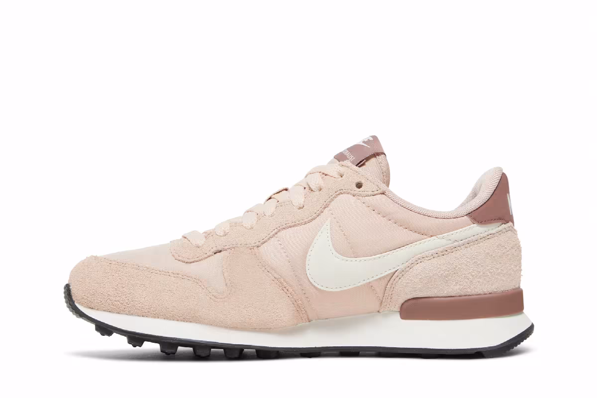 Nike Women's Internationalist Particle Beige Mauve, view 4