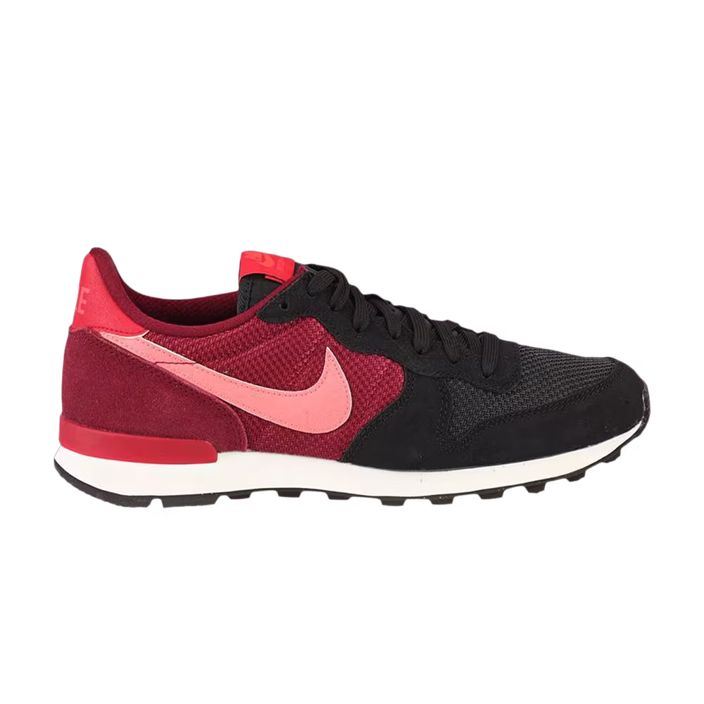 Nike Women's Internationalist Black Crimson
