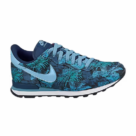 Nike Internationalist Graphics