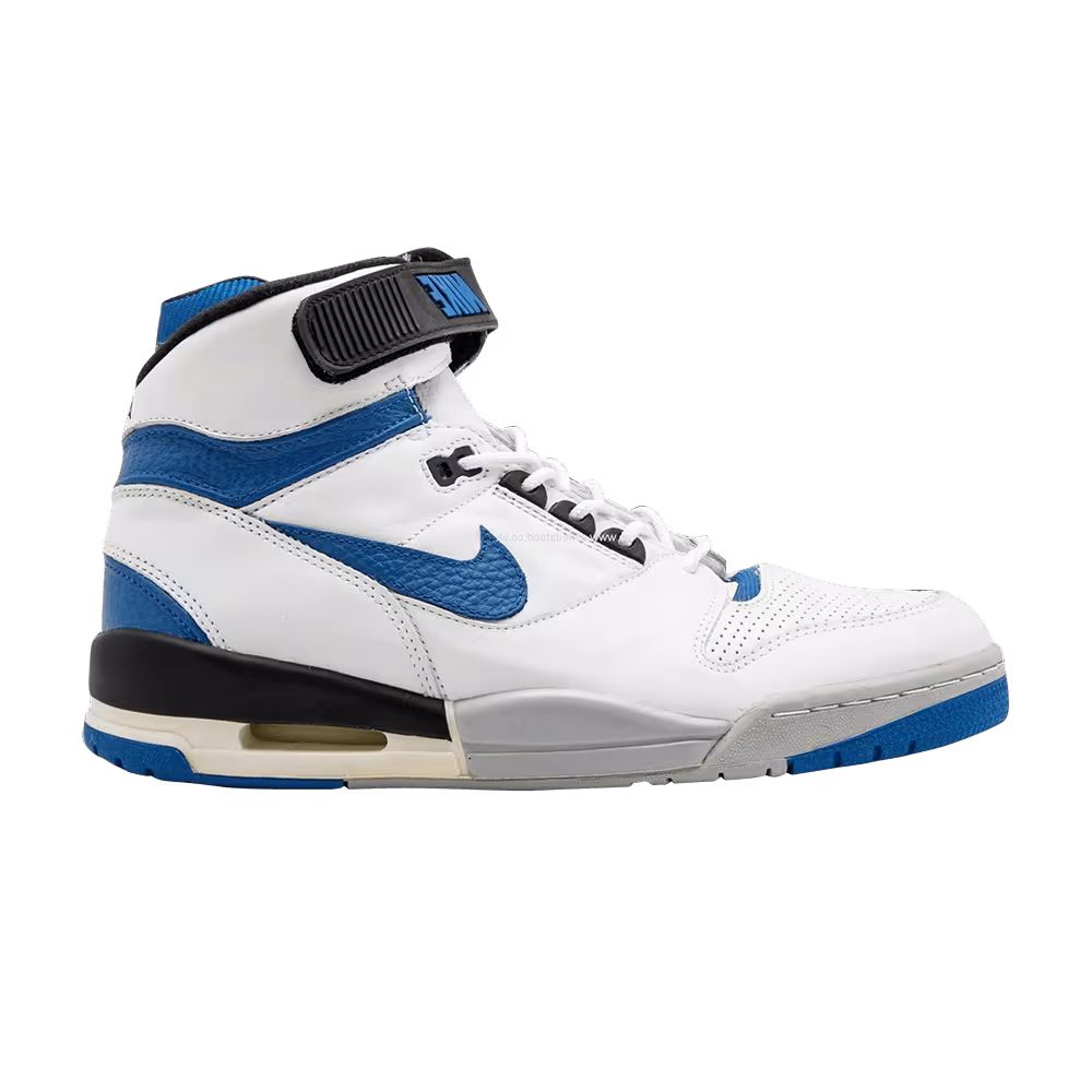 Nike Air Revolution