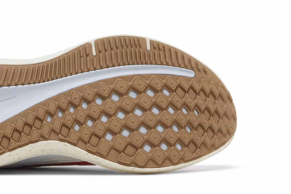 Nike Women's Air Winflo 9 Sail Celestine Blue, view 6
