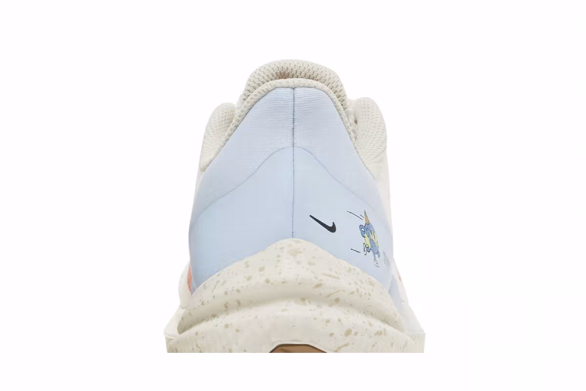 Nike Women's Air Winflo 9 Sail Celestine Blue, view 8