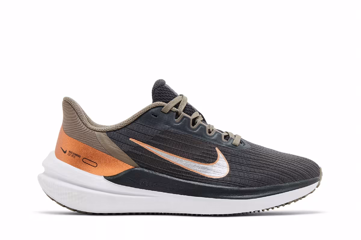 Nike Women's Air Winflo 9 Grey Metallic Copper, view 2